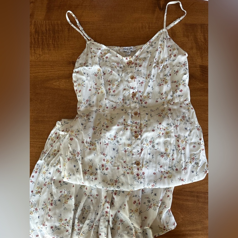Mimi Chica Floral Midi Dress